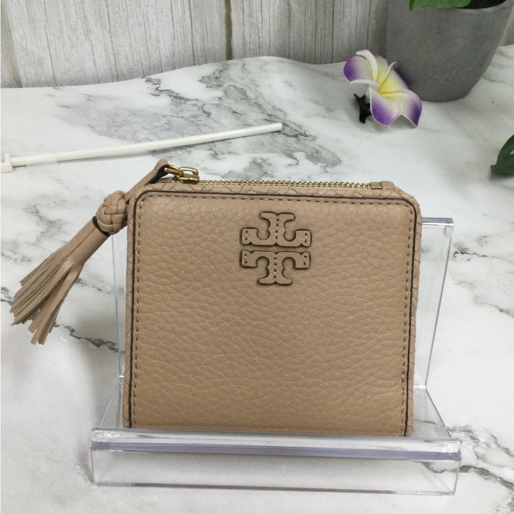 Tory Burch Beige Pebbled Leather Zip Wallet with Tassel